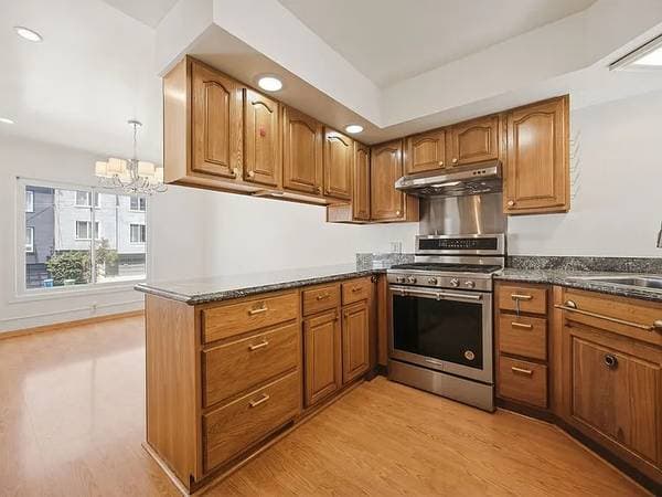 2BR/1BA Flat on Taraval St · San Francisco photo 1
