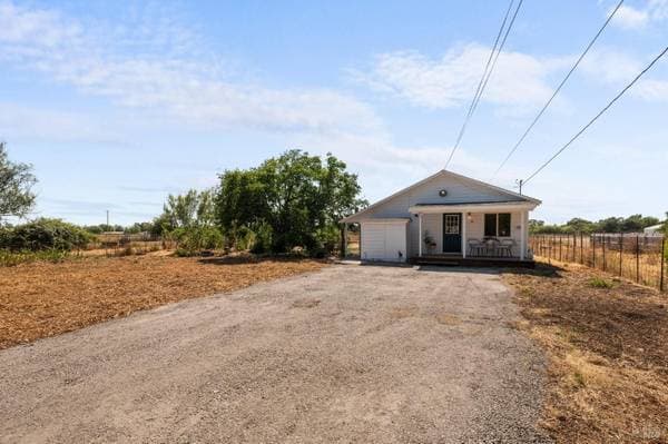 1BR/1BA Single Family House on Primrose Ave · Santa Rosa photo 1