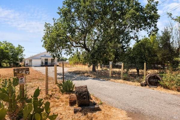 1BR/1BA Single Family House on Primrose Ave · Santa Rosa photo 2