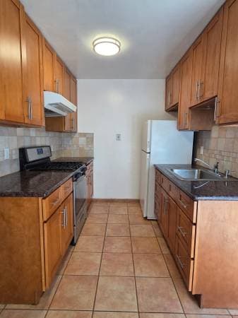 2BR/1BA Apartment on Virginia Streetq · Berkeley photo 3