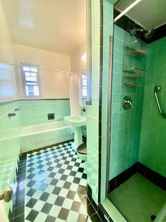 2BR/1BA Apartment · San Francisco photo 2