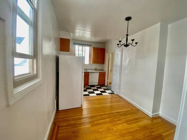 2BR/1BA Apartment · San Francisco photo 4