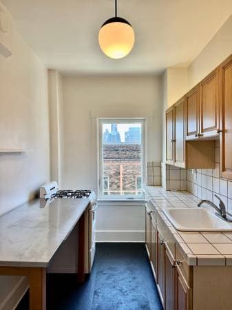 0BR/1BA Apartment · San Francisco photo 5