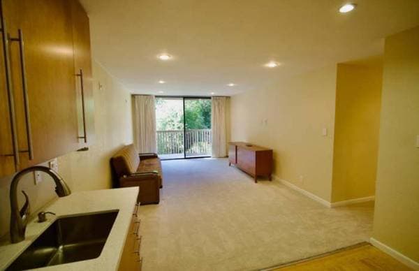 Stunning Crestmoor Home photo 3