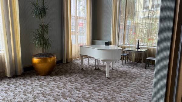 0BR/1BA Condo on O'Farrell Street · San Francisco photo 5