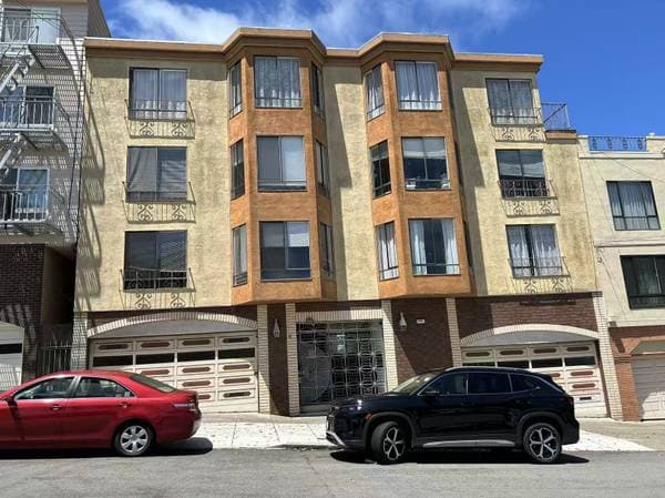 2BR/1BA Apartment · San Francisco photo 1