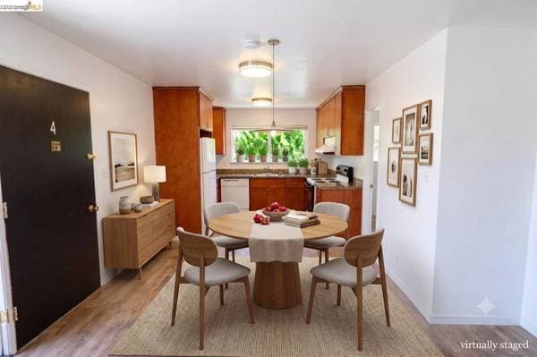 2BR/1BA Apartment on Hearst Ave · Berkeley photo 4