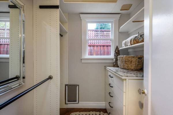 1BR/1BA Single Family House · Palo Alto photo 3