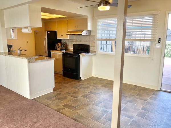 2BR/1BA Duplex on Quebec Avenue · San Leandro photo 1