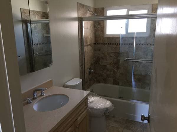 2BR/2BA Apartment on Fifth Ave · San Carlos photo 5