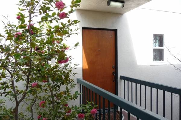 Downtown Walnut Creek! 3rd Floor 2 Master Suites, Fully Updated, Wonderful Views! photo 2