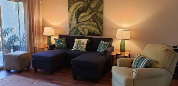 Downtown Walnut Creek! 3rd Floor 2 Master Suites, Fully Updated, Wonderful Views! photo 3