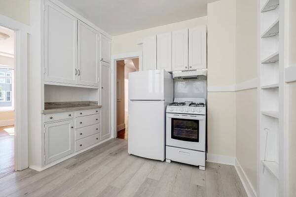 1BR/1BA Single Family House · San Francisco photo 1