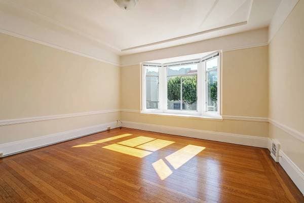 1BR/1BA Single Family House · San Francisco photo 2