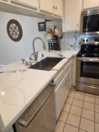2BR/1BA Condo on Galano Plaza · Fremont photo 3