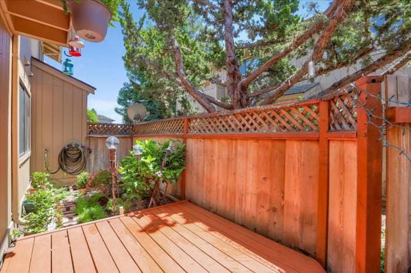 1BR/1BA Single Family House on Ironwood Terrace · Sunnyvale photo 2