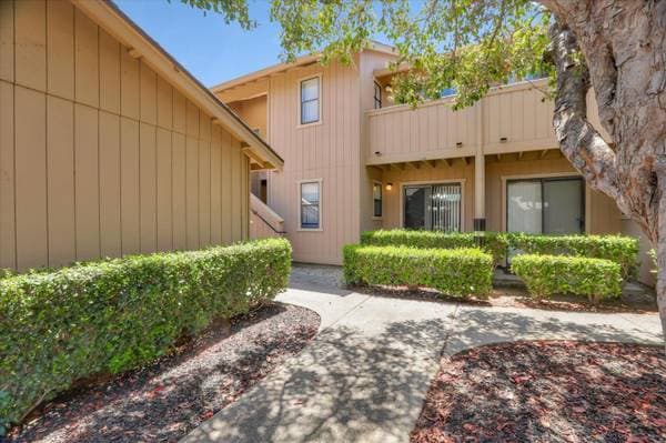 1BR/1BA Single Family House on Ironwood Terrace · Sunnyvale photo 3