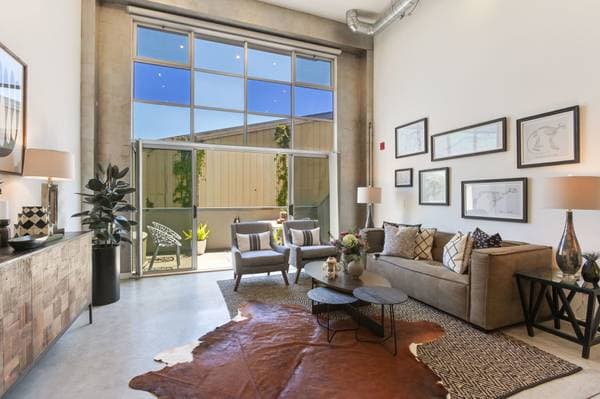 1BR/2BA Loft · San Francisco photo 1