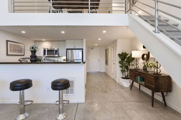 1BR/2BA Loft · San Francisco photo 5