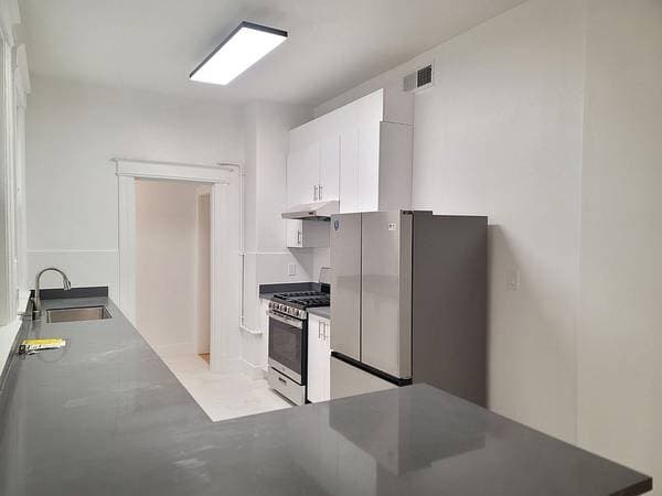 3BR/2BA Other · San Francisco photo 2