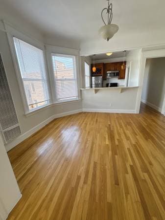 1565 Washington photo 2
