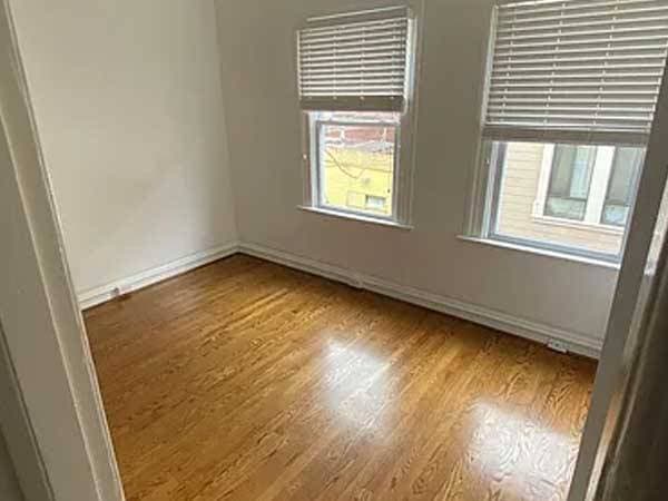 2BR/1BA Duplex on E 23rd St · Brooklyn photo 2