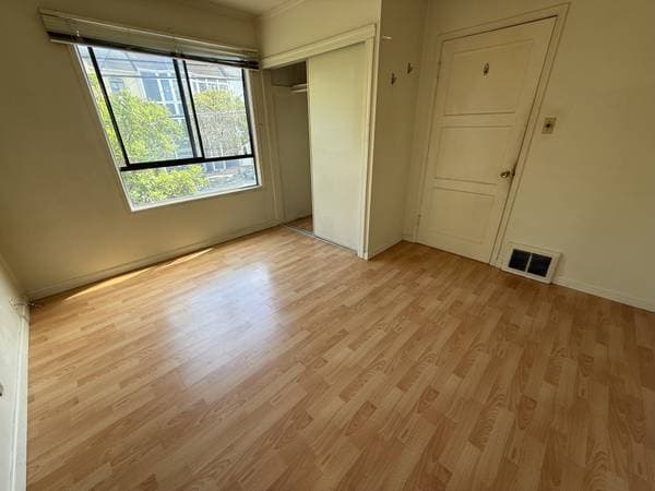 3BR/1BA Duplex on Cabrillo · San Francisco photo 5