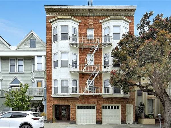 2BR/1BA Apartment on Sacramento St · San Francisco photo 1
