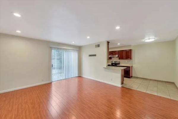 2BR/1BA Single Family House on Mcquesten Dr · San Jose photo 3