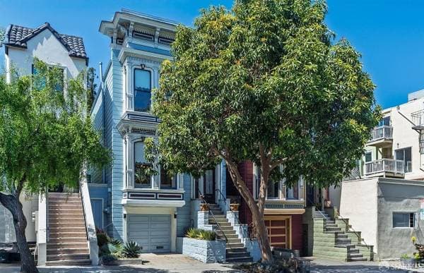 2BR/1BA Apartment · San Francisco photo 1