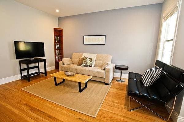 3BR/2BA Other · San Francisco photo 2