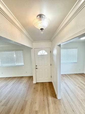 2BR/2BA Apartment on Knox St · Hayward photo 2