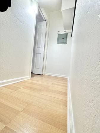 2BR/2BA Apartment on Knox St · Hayward photo 4