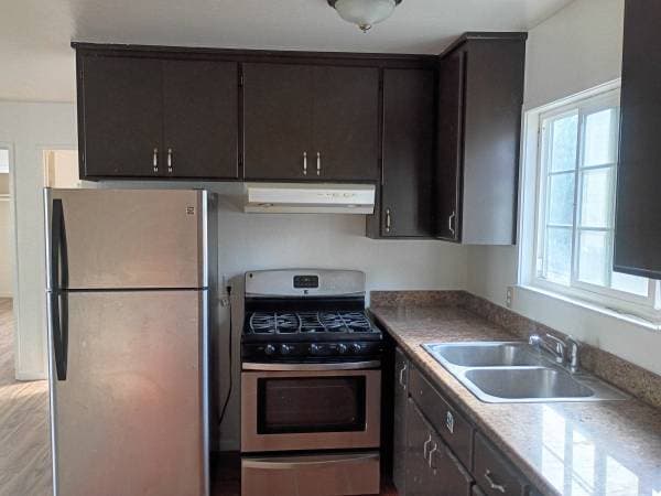 2BR/1BA Apartment · Watsonville photo 1