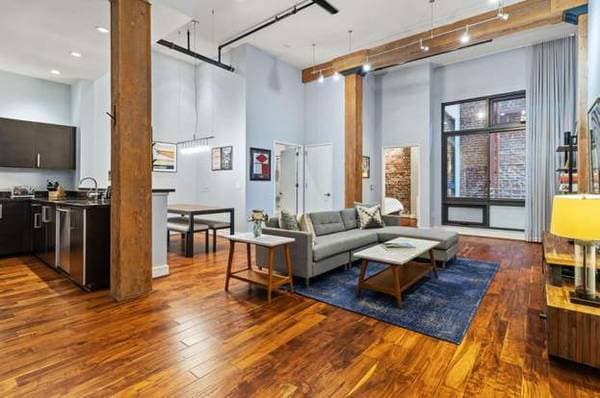 1BR/1BA Condo on Townsend St · San Francisco photo 3