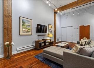 1BR/1BA Condo on Townsend St · San Francisco photo 5
