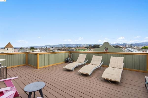 2BR/1BA Apartment on San Pablo · Oakland photo 3
