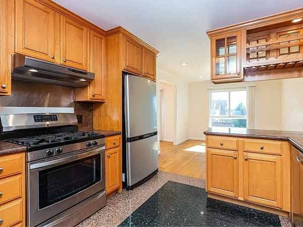 3BR/1BA Single Family House · San Francisco photo 5