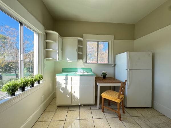 1BR/1BA Apartment on Martin Luther King Junior Way · Berkeley photo 1