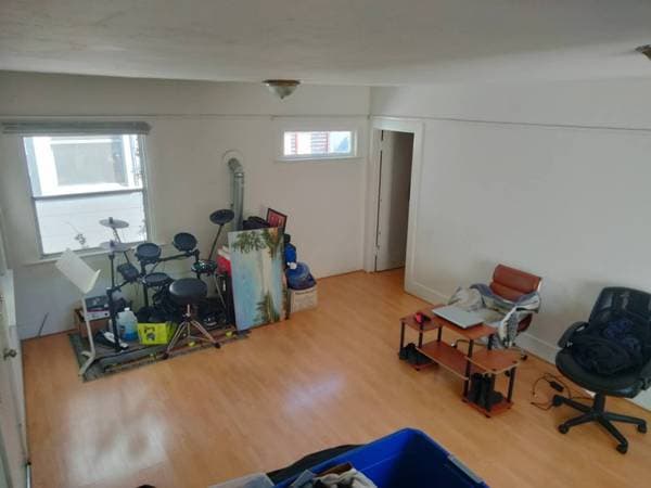 1BR/1BA Single Family House on Martin Luther King Junior Way · Berkeley photo 3