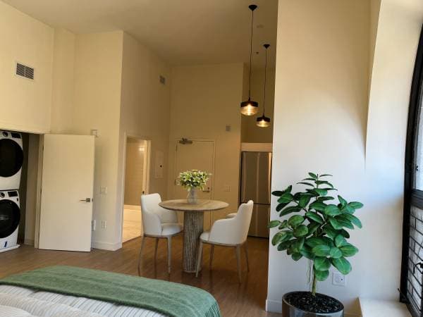 0BR/1BA Apartment · San Francisco photo 2