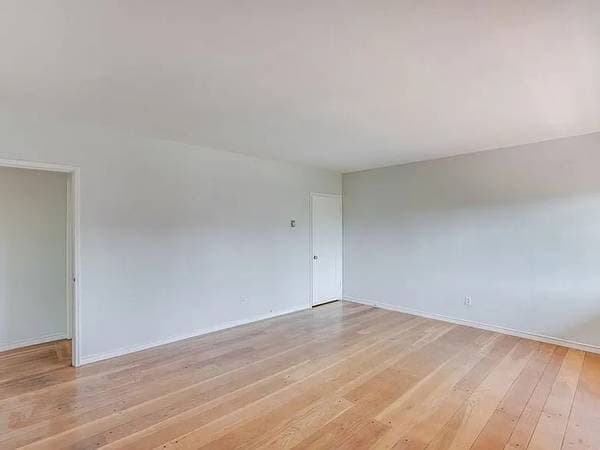 1BR/1BA Apartment · Astoria photo 2