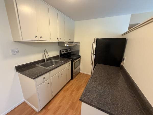 1BR/1BA Apartment on E. Market St. · Daly City photo 3