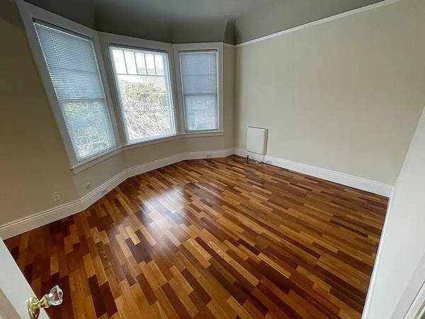 1BR/1BA Single Family House · San Francisco photo 5