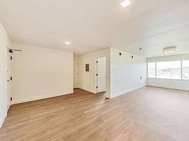 3BR/1BA Single Family House on Wawona St · San Francisco photo 3