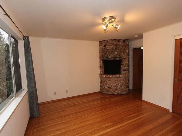 1BR/1BA Apartment · Astoria photo 2