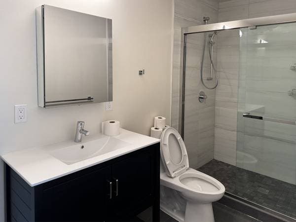 1BR/1BA Apartment · San Francisco photo 5