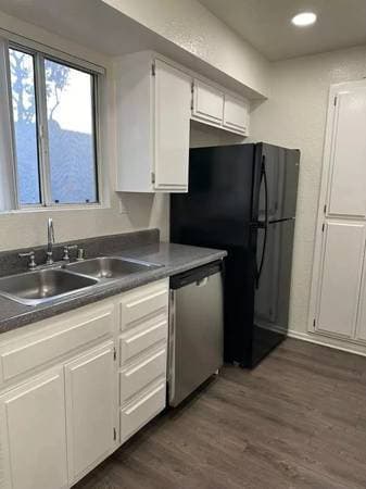 Beautiful, Brand New Sunnyvale Home -Walk to Downtown photo 2