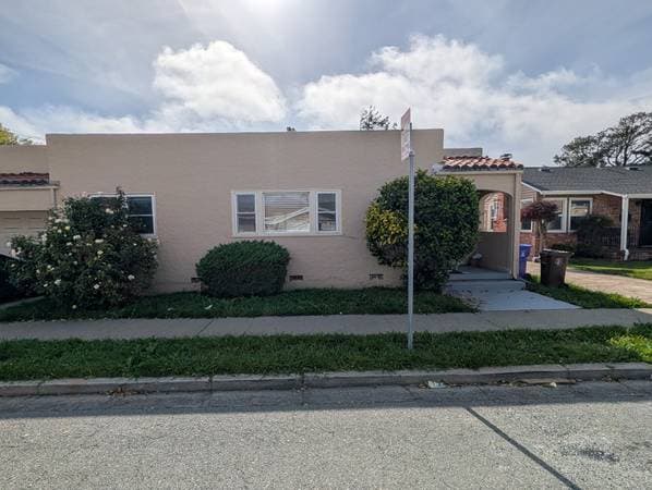 3BR/1BA Duplex · Richmond photo 1