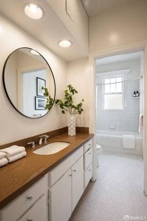 1BR/1BA Condo on Francisco St · San Francisco photo 2